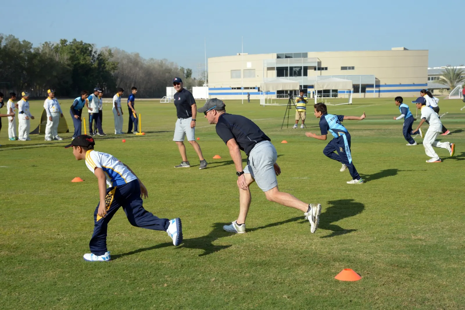 Jonty Rhodes masterclass at Desert Cubs Cricket Academy